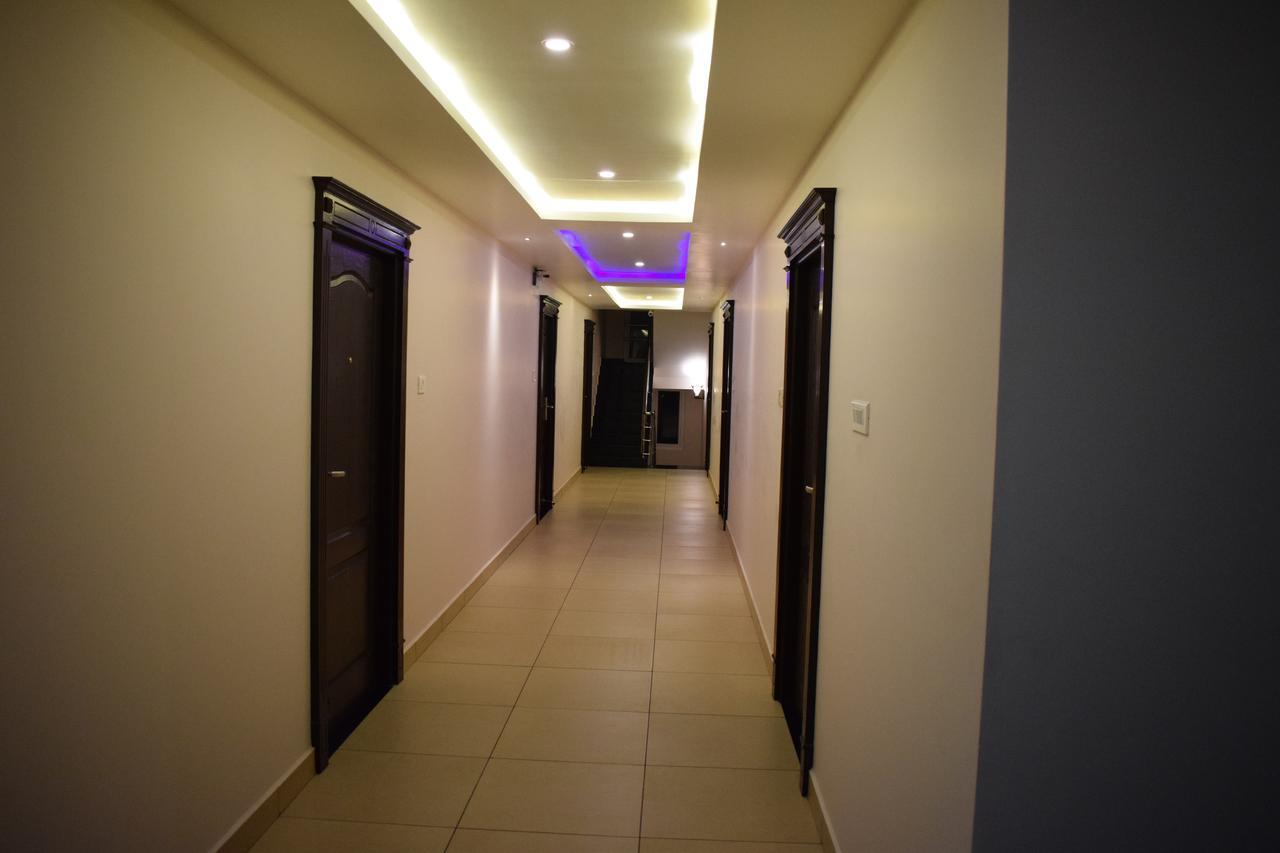 White Pearl Residency Hotel Pondicherry Exterior foto